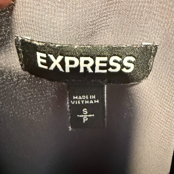 🩶 Dark Gray Ruffle Trim Camisole | Express | Size S - Picture 4 of 9